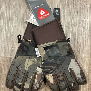 Under Armour Men's UA Mid Season Hunt Gloves Camo Hunting Windstopper size S